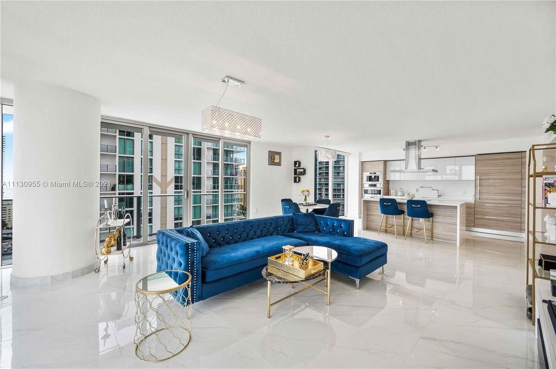 Recently Sold: $1,499,000 (3 beds, 3 baths, 1892 Square Feet)