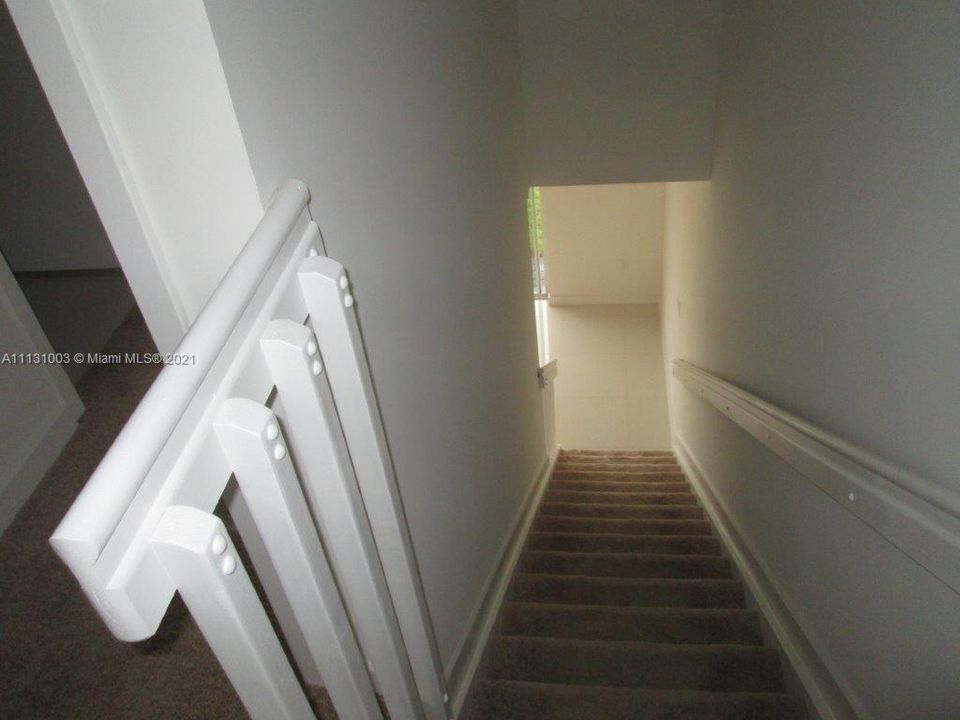 Recently Rented: $1,750 (2 beds, 2 baths, 1120 Square Feet)