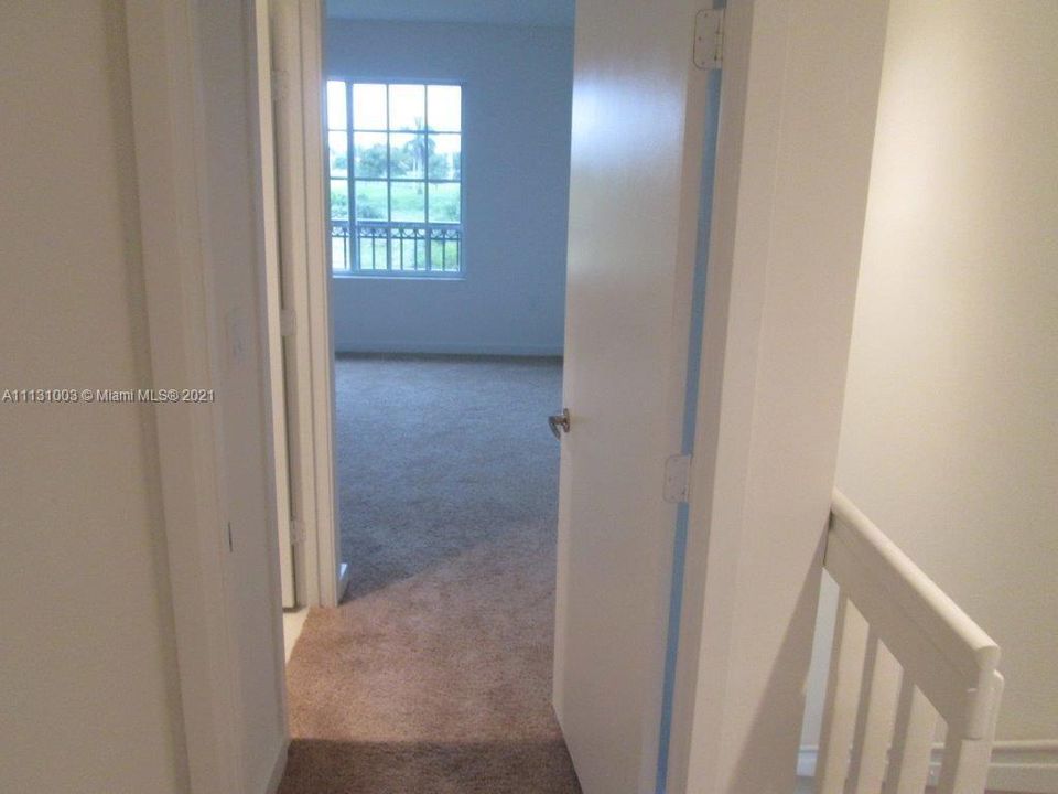 Recently Rented: $1,750 (2 beds, 2 baths, 1120 Square Feet)