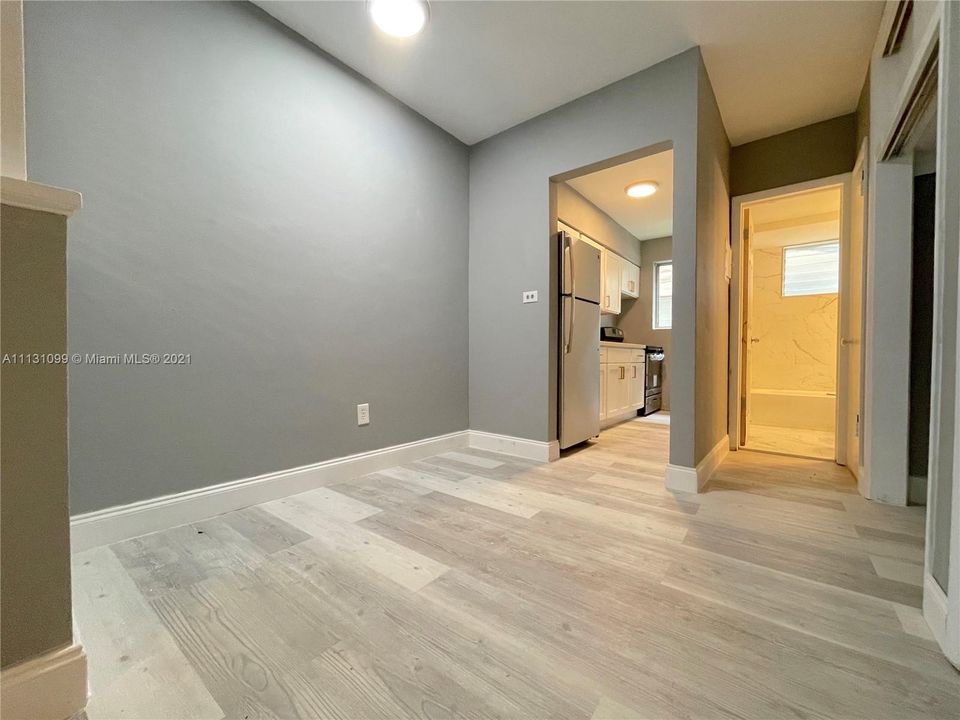 Недавно арендовано: $1,200 (0 спален, 1 ванн, 500 Квадратных фут)