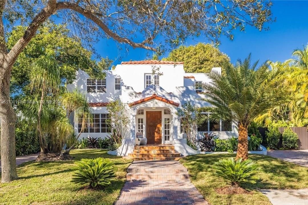 Recently Sold: $1,850,000 (4 beds, 4 baths, 3368 Square Feet)
