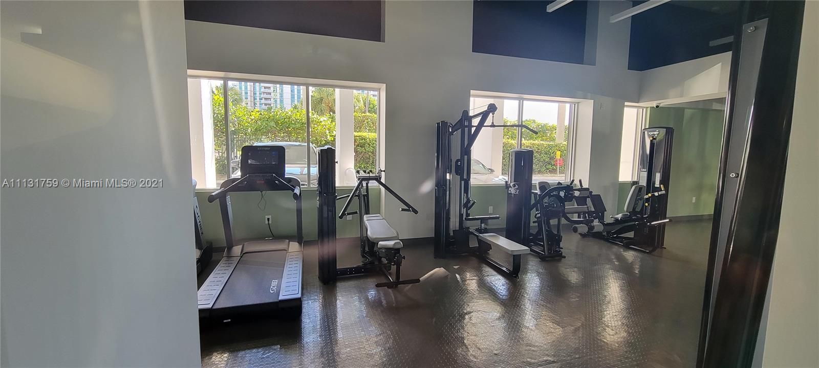 Recientemente alquilado: $6,000 (2 camas, 2 baños, 1042 Pies cuadrados)