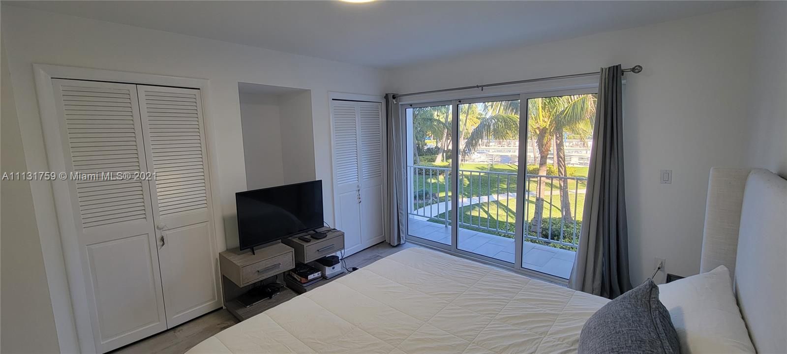 Recientemente alquilado: $6,000 (2 camas, 2 baños, 1042 Pies cuadrados)