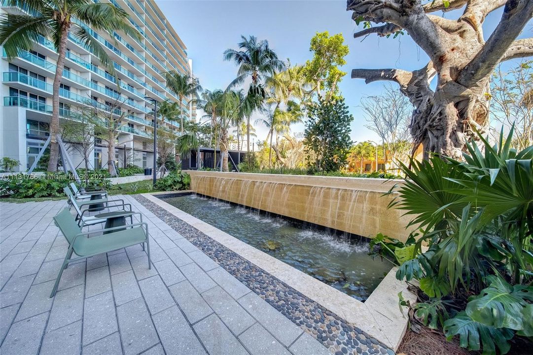 Recently Rented: $3,009 (2 beds, 2 baths, 1120 Square Feet)
