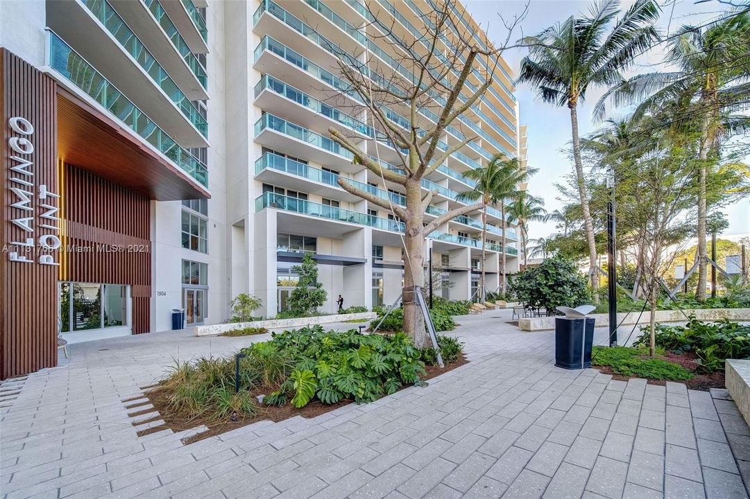 Recently Rented: $3,009 (2 beds, 2 baths, 1120 Square Feet)