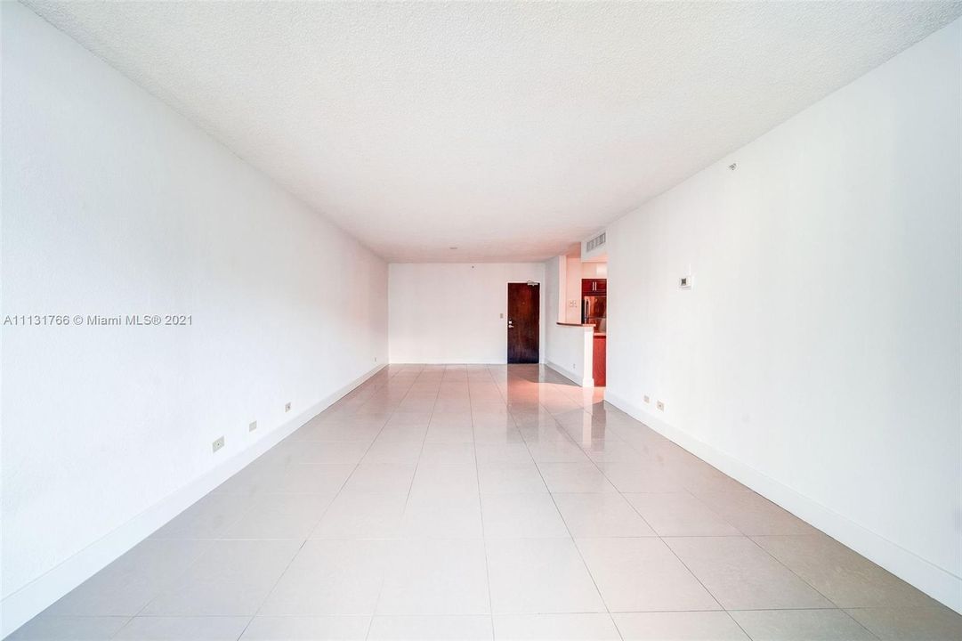 Recently Rented: $3,009 (2 beds, 2 baths, 1120 Square Feet)