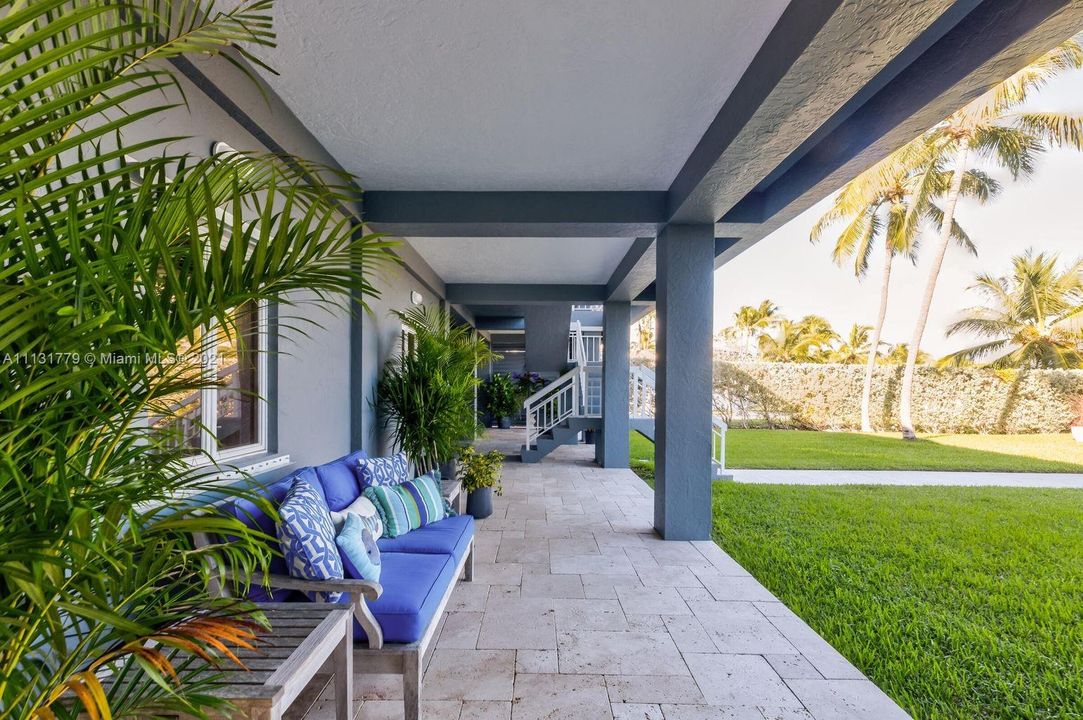 Recently Sold: $5,500,000 (3 beds, 2 baths, 0 Square Feet)