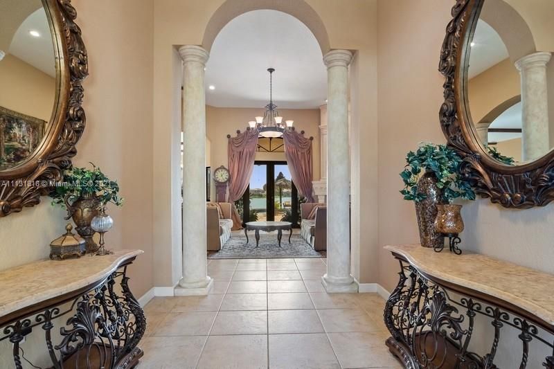 Recently Sold: $1,299,000 (6 beds, 5 baths, 3875 Square Feet)