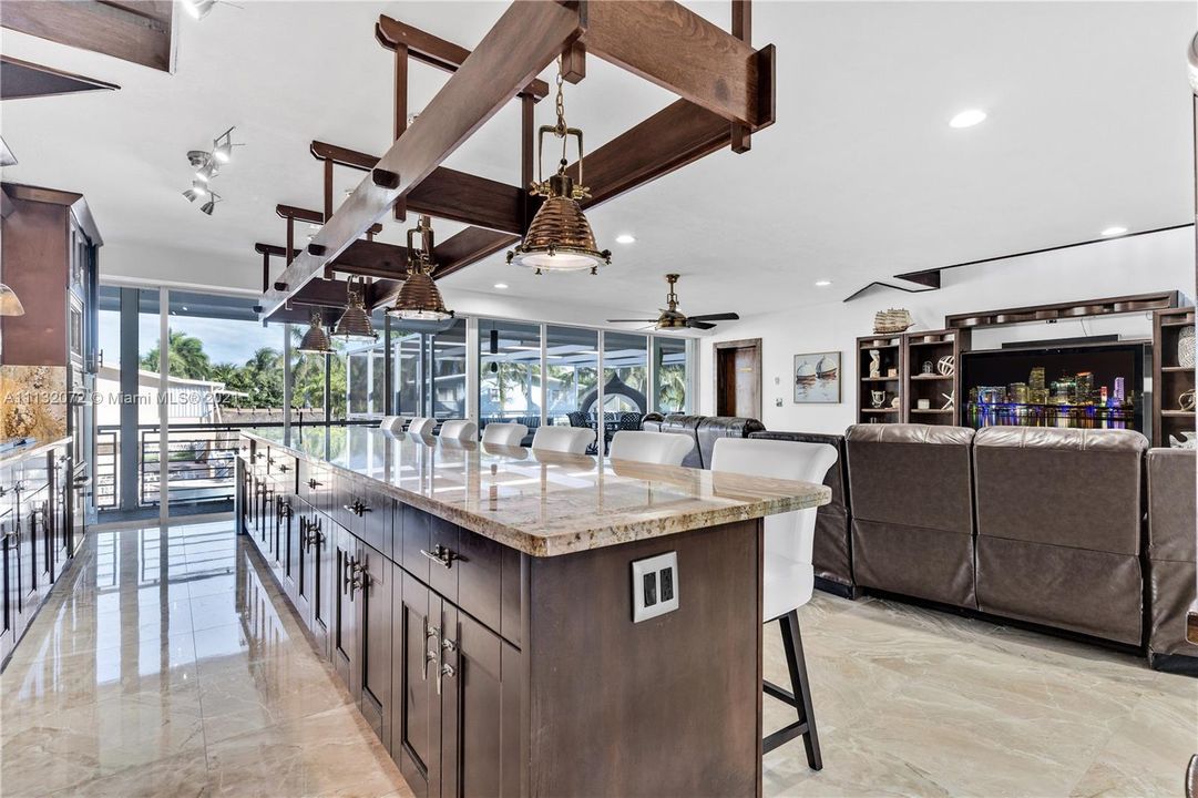 Recently Sold: $1,999,000 (4 beds, 3 baths, 2624 Square Feet)