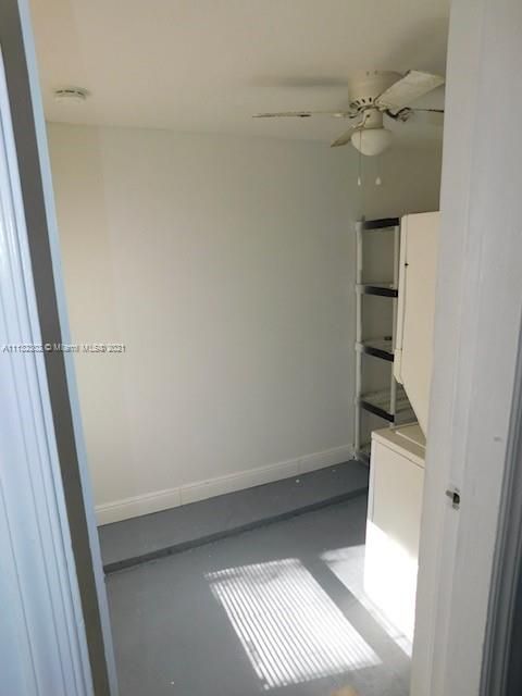 Recently Rented: $2,200 (2 beds, 1 baths, 812 Square Feet)