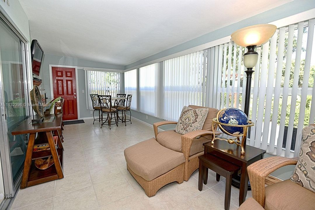 Fl. Room AC with golf views