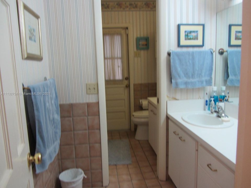 Cabana Bathroom