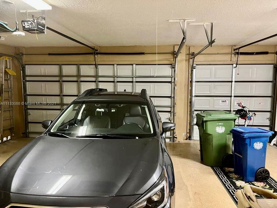 3 car garage with digital door opener