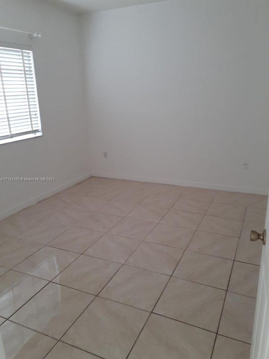 Recientemente alquilado: $2,400 (3 camas, 2 baños, 1182 Pies cuadrados)