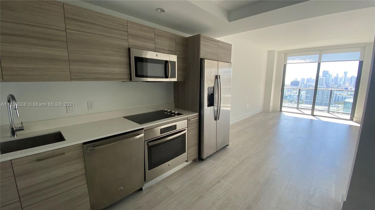 Recently Sold: $520,000 (1 beds, 1 baths, 673 Square Feet)