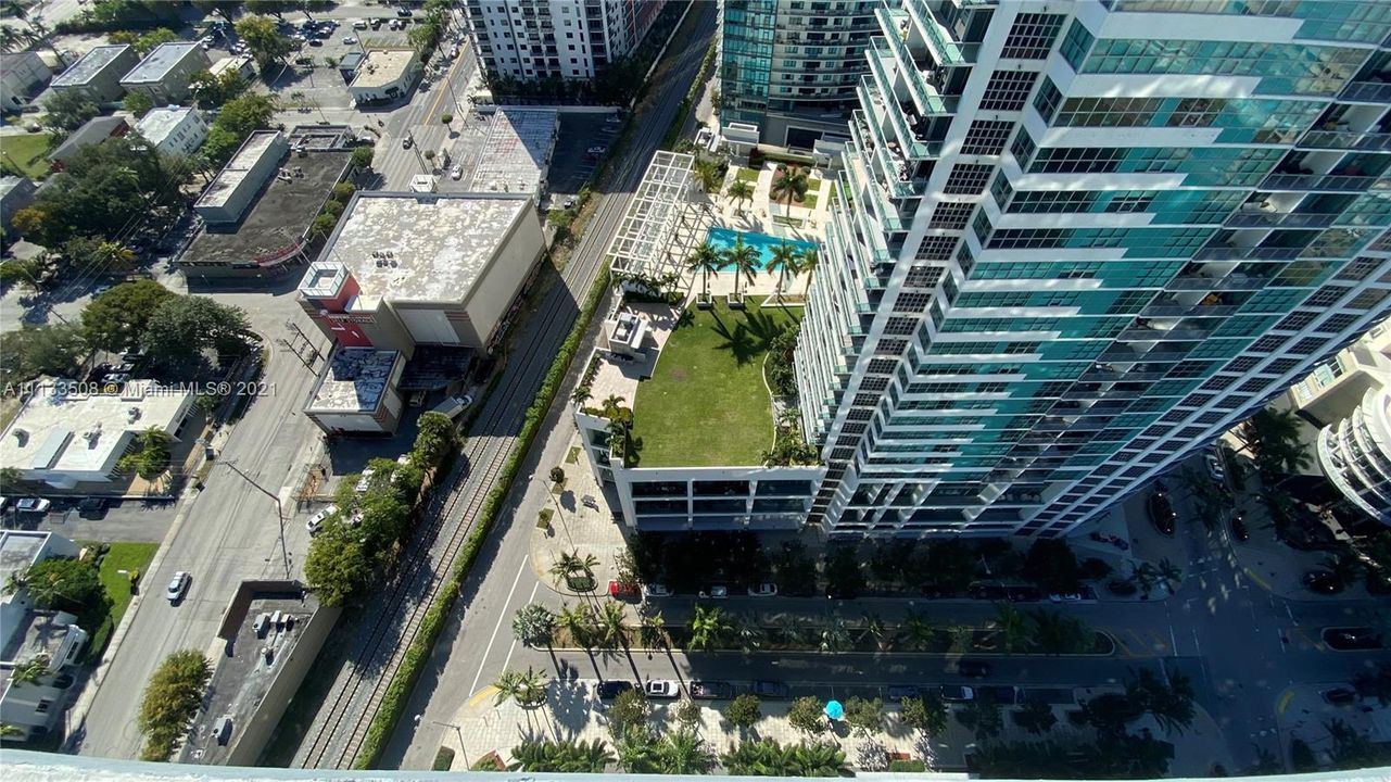 Recently Sold: $520,000 (1 beds, 1 baths, 673 Square Feet)