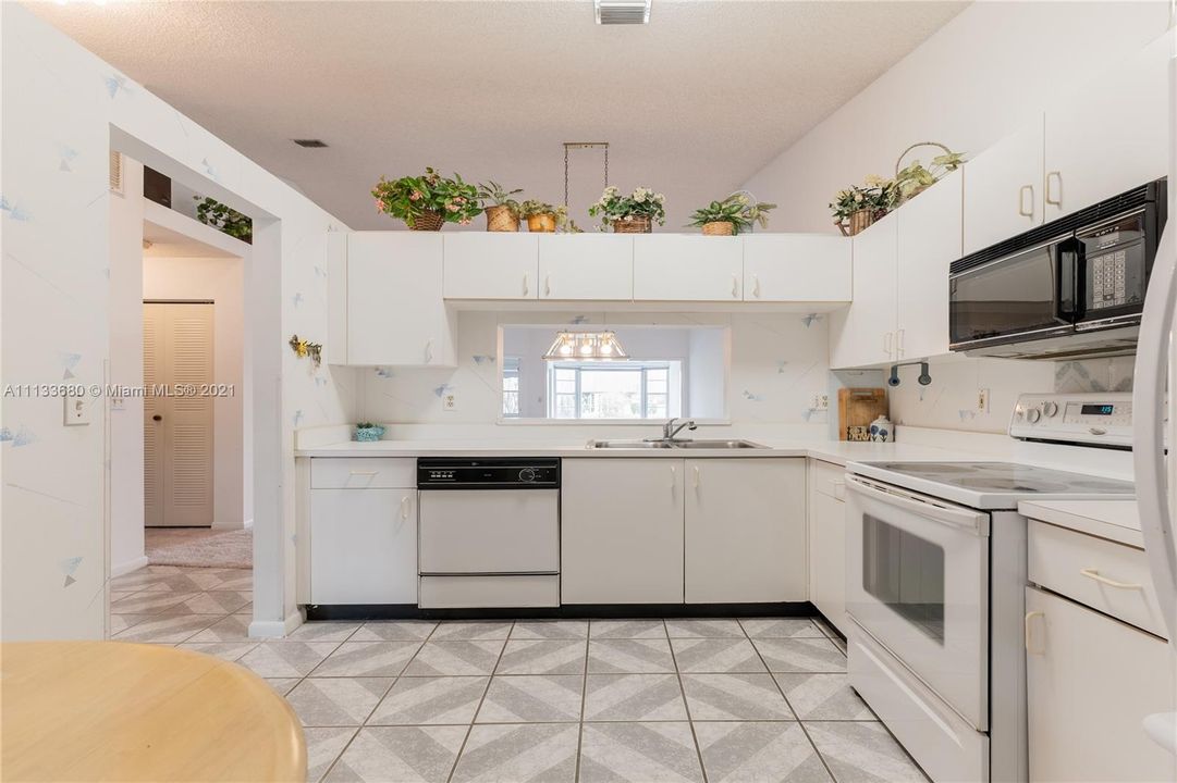 最近售出: $285,000 (2 贝兹, 2 浴室, 1234 平方英尺)