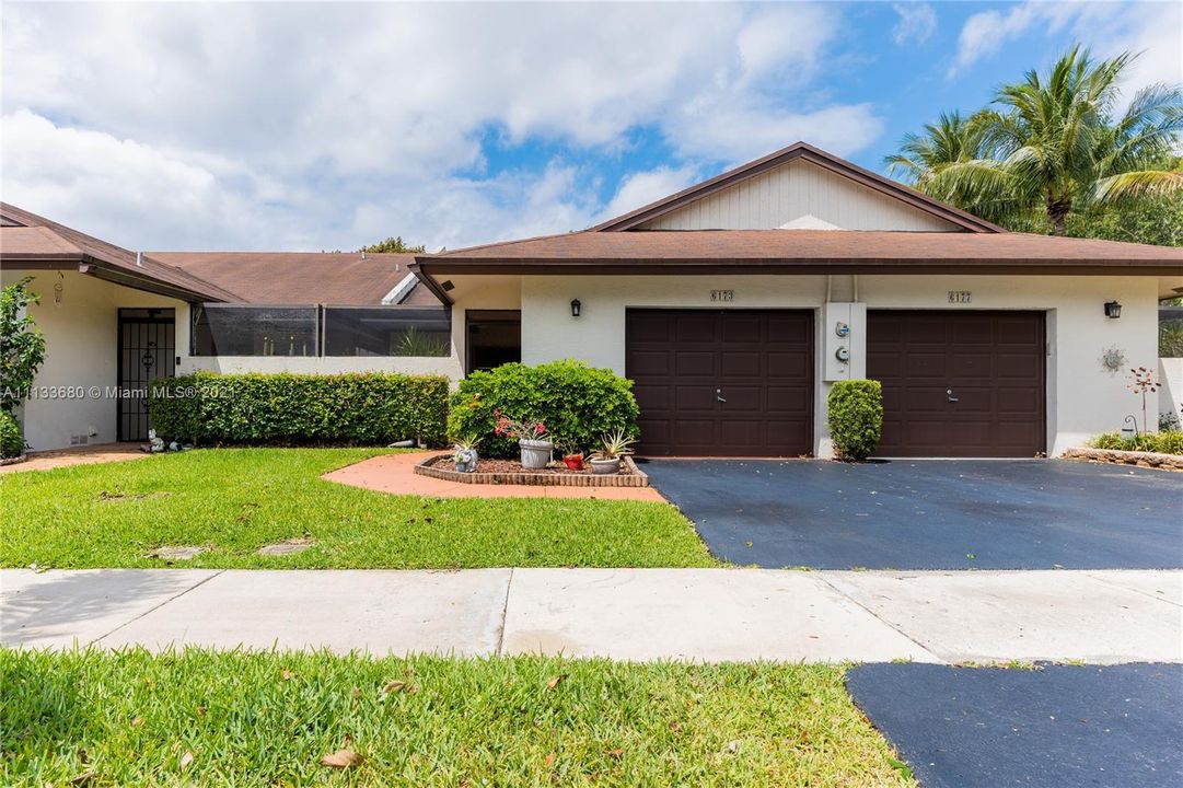 最近售出: $285,000 (2 贝兹, 2 浴室, 1234 平方英尺)