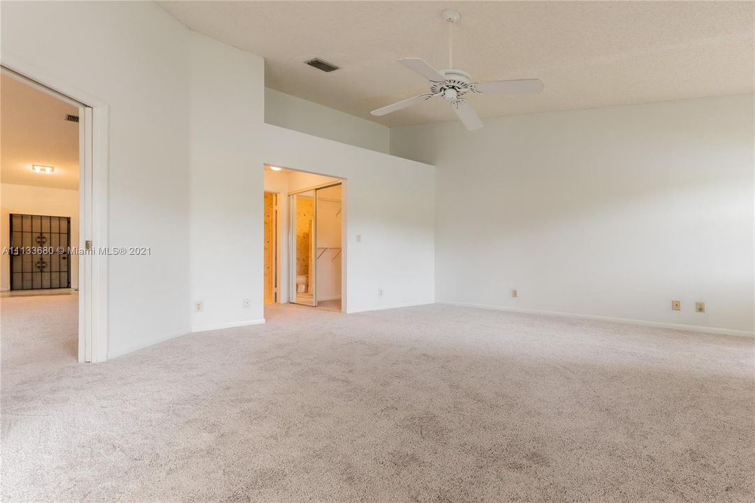 最近售出: $285,000 (2 贝兹, 2 浴室, 1234 平方英尺)