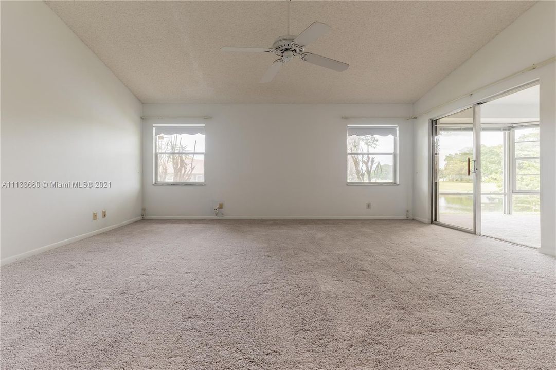 最近售出: $285,000 (2 贝兹, 2 浴室, 1234 平方英尺)