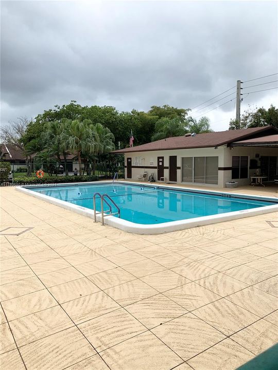 最近售出: $285,000 (2 贝兹, 2 浴室, 1234 平方英尺)