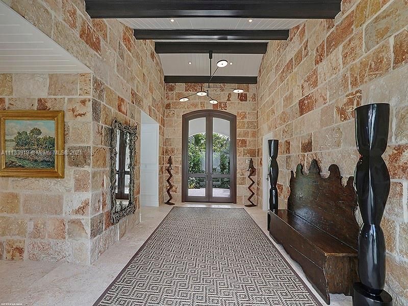 Recently Sold: $21,500,000 (5 beds, 6 baths, 5938 Square Feet)