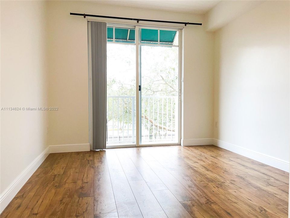 Recientemente alquilado: $2,500 (2 camas, 2 baños, 1101 Pies cuadrados)