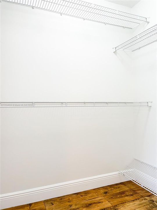 Recientemente alquilado: $2,500 (2 camas, 2 baños, 1101 Pies cuadrados)