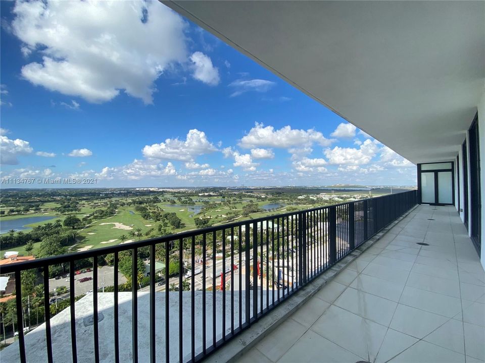 Recientemente alquilado: $4,200 (3 camas, 2 baños, 1557 Pies cuadrados)