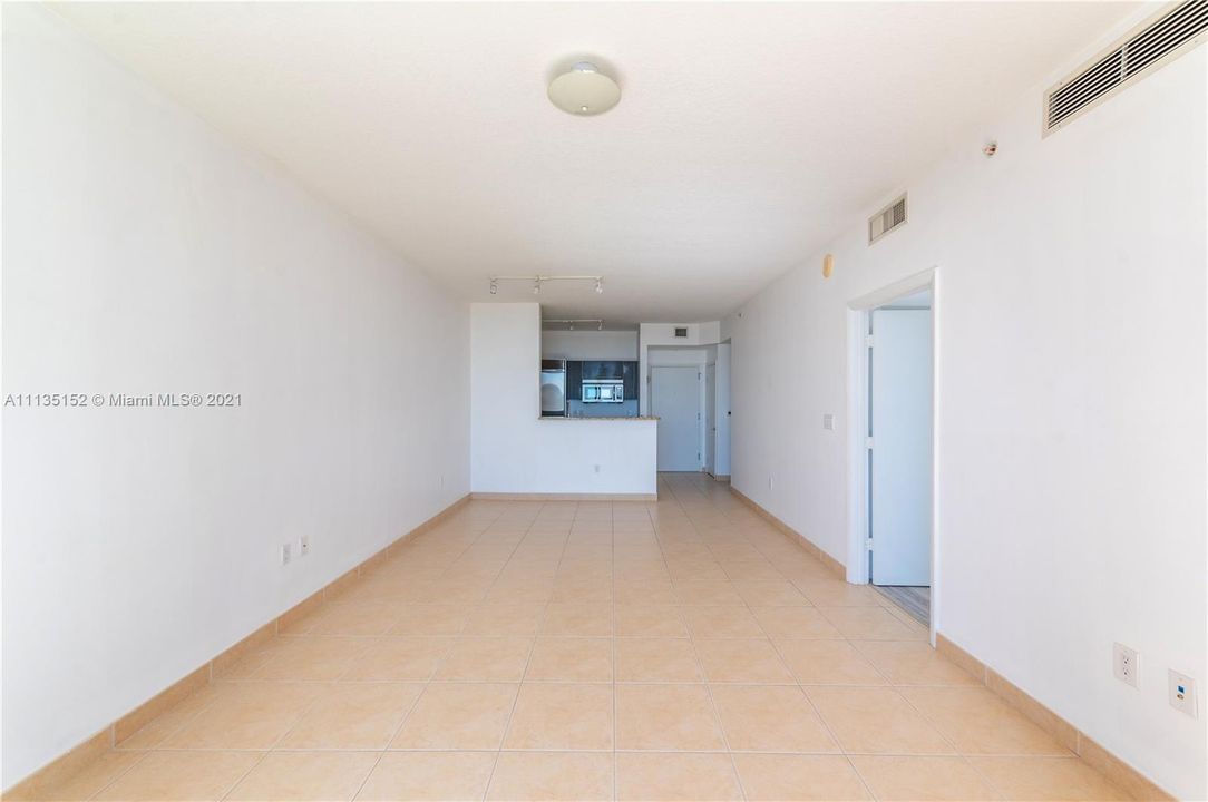 Vendido Recientemente: $350,000 (1 camas, 1 baños, 820 Pies cuadrados)