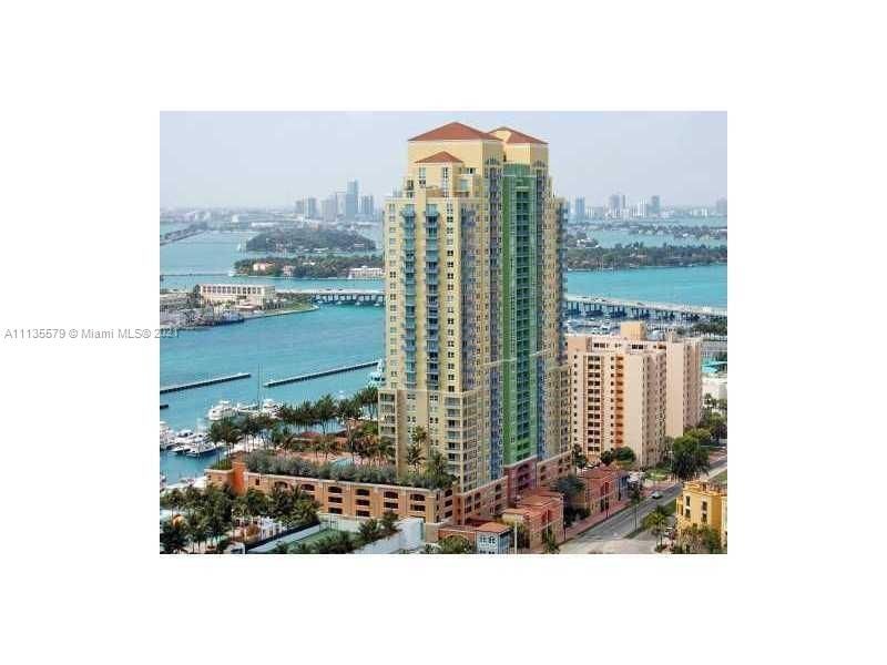 Recently Sold: $999,000 (2 beds, 2 baths, 1090 Square Feet)