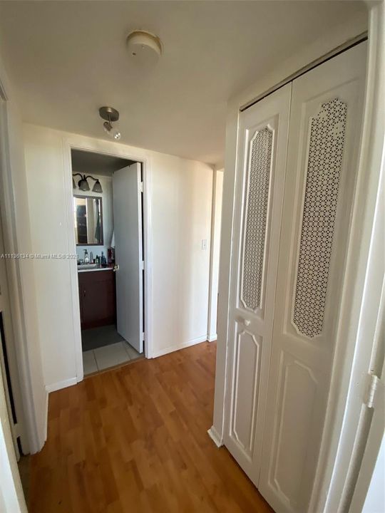 Recently Rented: $1,400 (1 beds, 1 baths, 630 Square Feet)