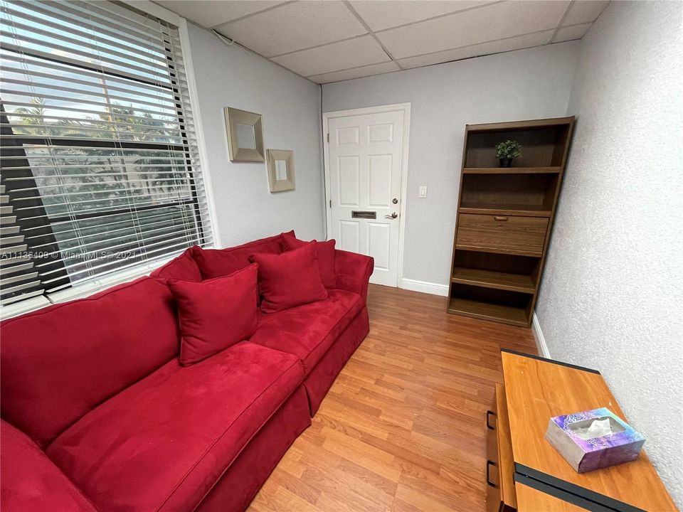 最近租的: $550 (0 贝兹, 0 浴室, 0 平方英尺)