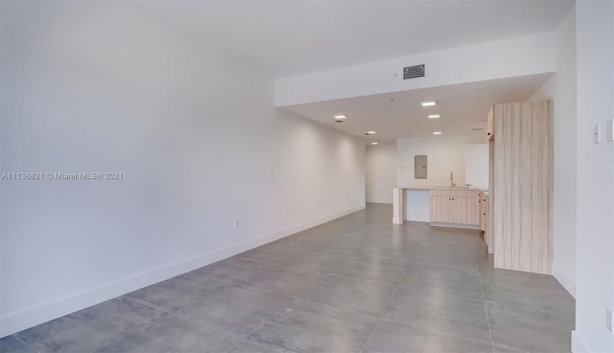 Recently Rented: $2,379 (2 beds, 2 baths, 1032 Square Feet)