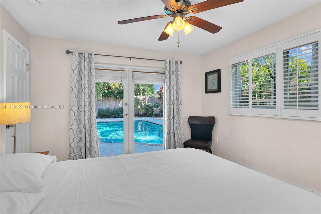 Recently Sold: $680,000 (3 beds, 2 baths, 1533 Square Feet)