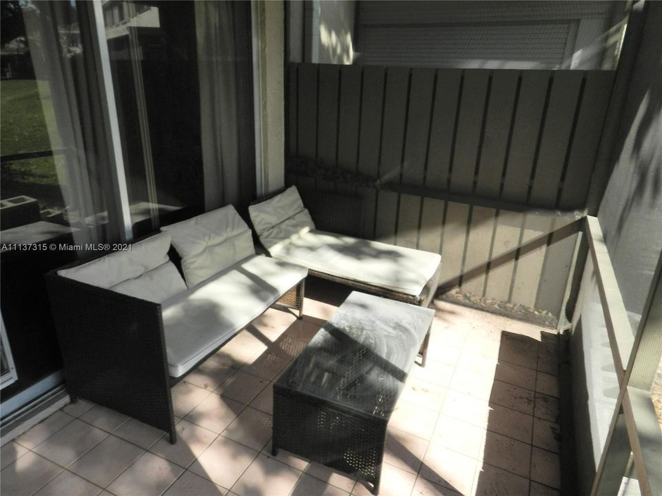 Covered screened patio