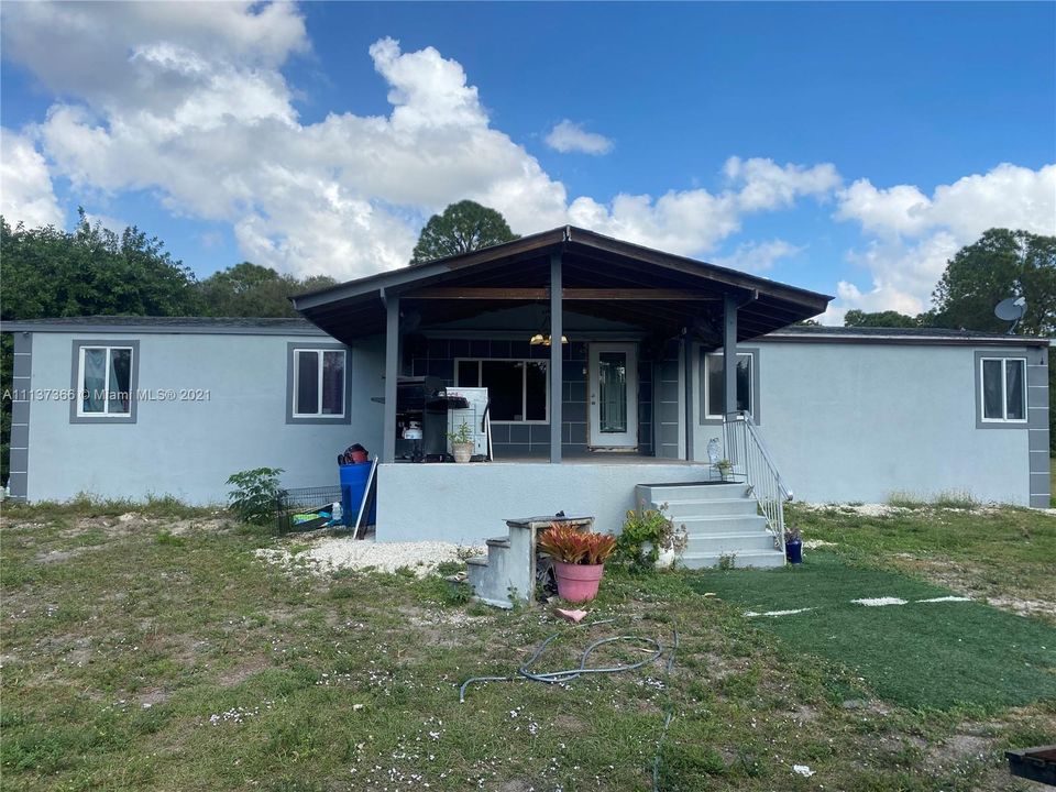 Recently Sold: $250,000 (4 beds, 2 baths, 0 Square Feet)