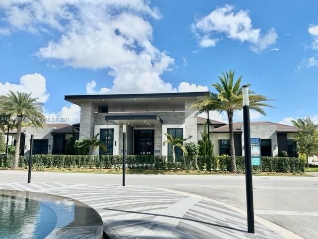 Recently Sold: $1,090,000 (4 beds, 3 baths, 2844 Square Feet)