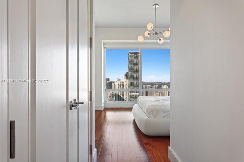 Recently Sold: $799,000 (1 beds, 1 baths, 1114 Square Feet)