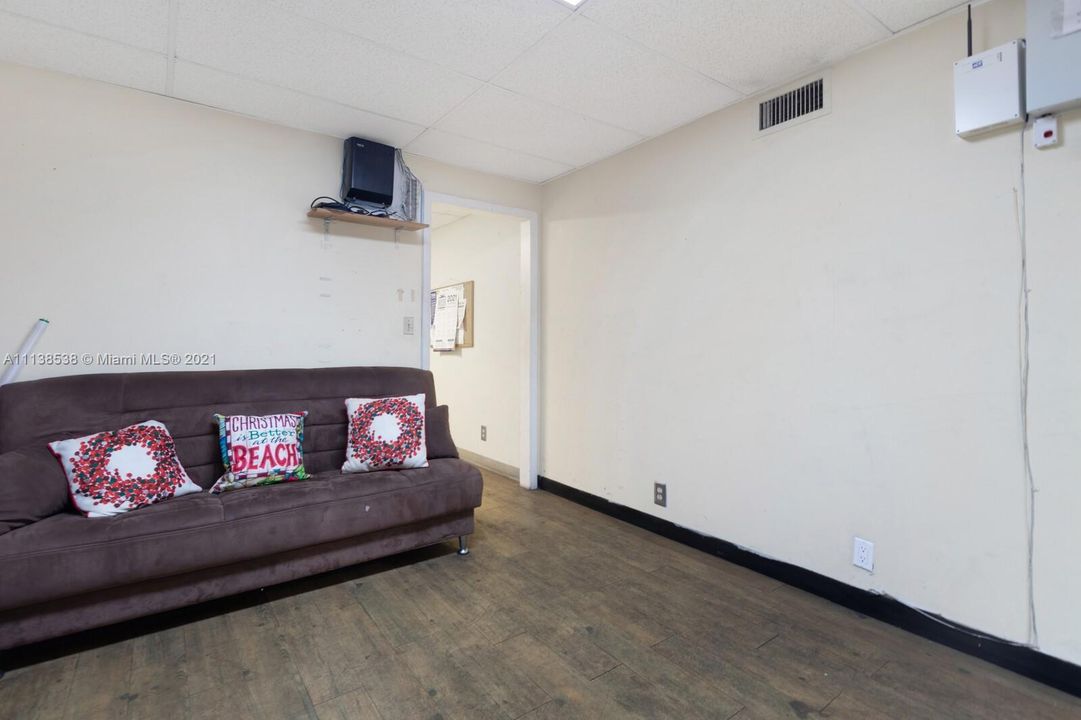 Recently Rented: $18 (0 beds, 0 baths, 0 Square Feet)