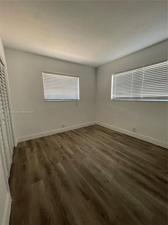 Recently Rented: $1,800 (2 beds, 1 baths, 1895 Square Feet)