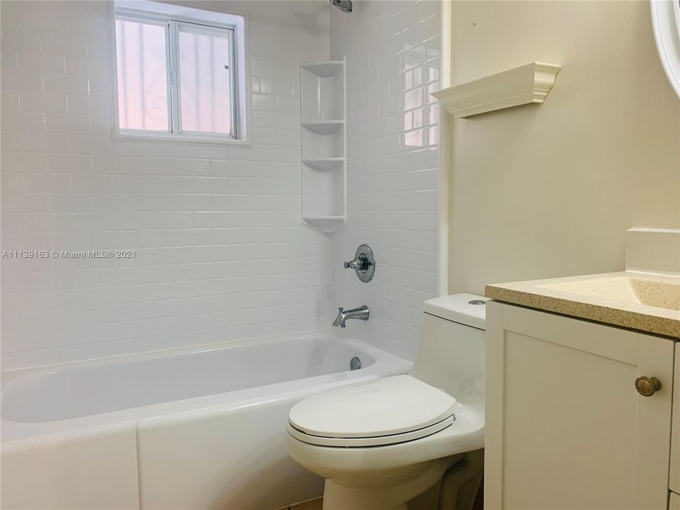 Недавно арендовано: $1,900 (2 спален, 2 ванн, 980 Квадратных фут)