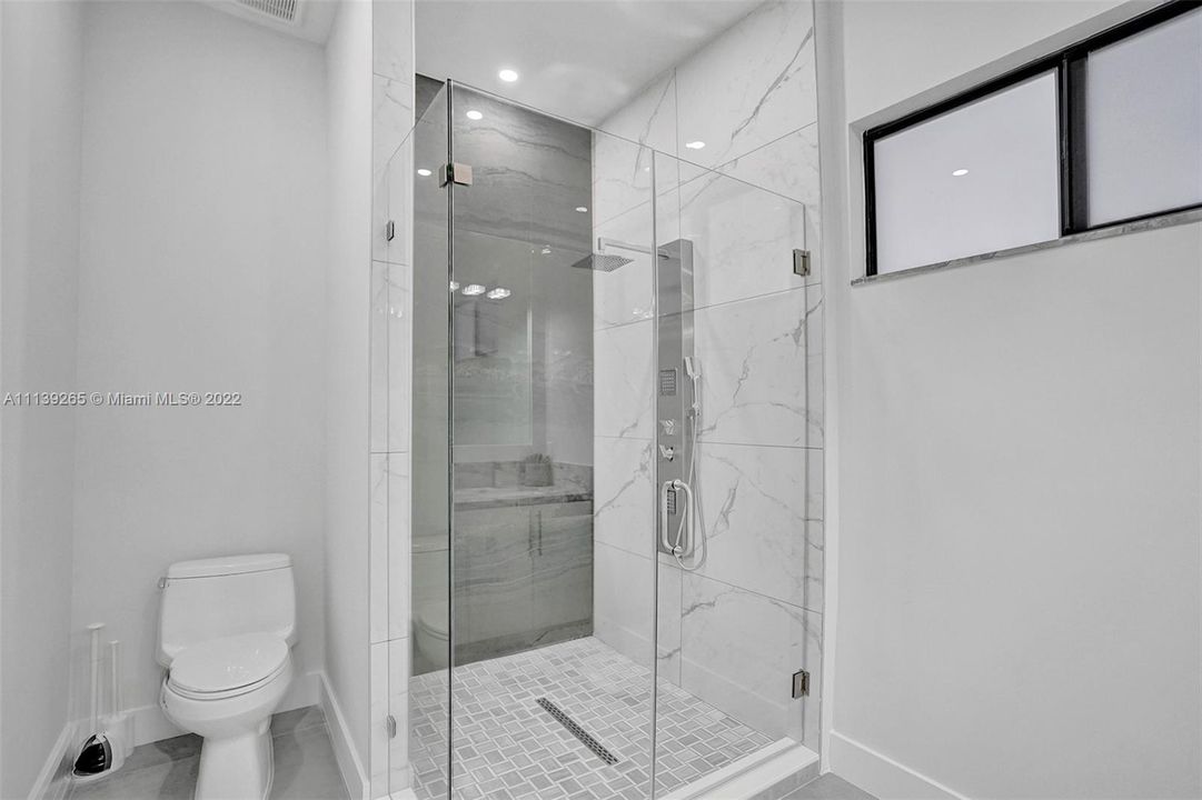 Недавно арендовано: $9,000 (4 спален, 3 ванн, 0 Квадратных фут)
