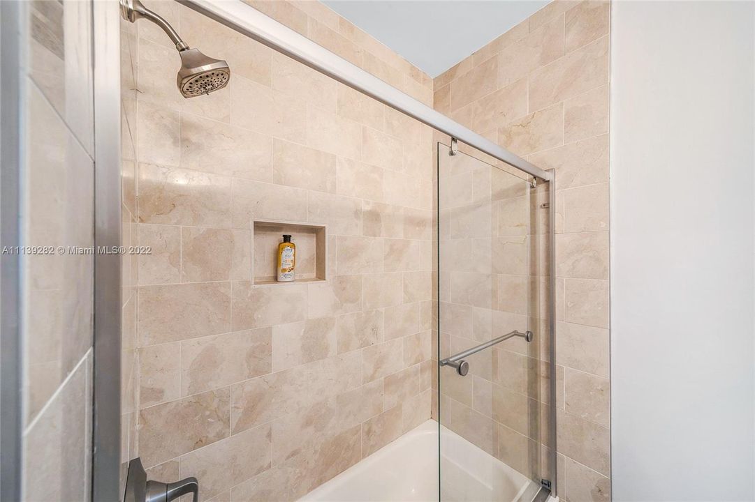 最近租的: $10,000 (3 贝兹, 2 浴室, 1564 平方英尺)
