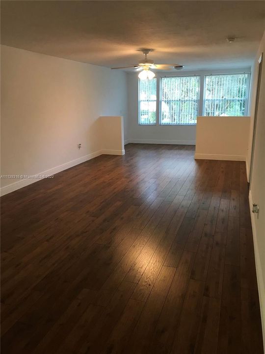 Recently Rented: $1,850 (2 beds, 2 baths, 1201 Square Feet)