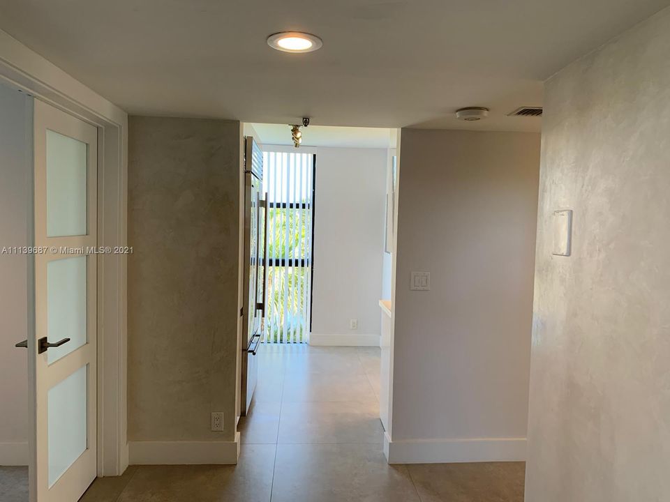 Recently Rented: $3,400 (3 beds, 2 baths, 1649 Square Feet)