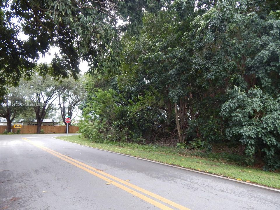 Недавно продано: $195,000 (0.34 acres)