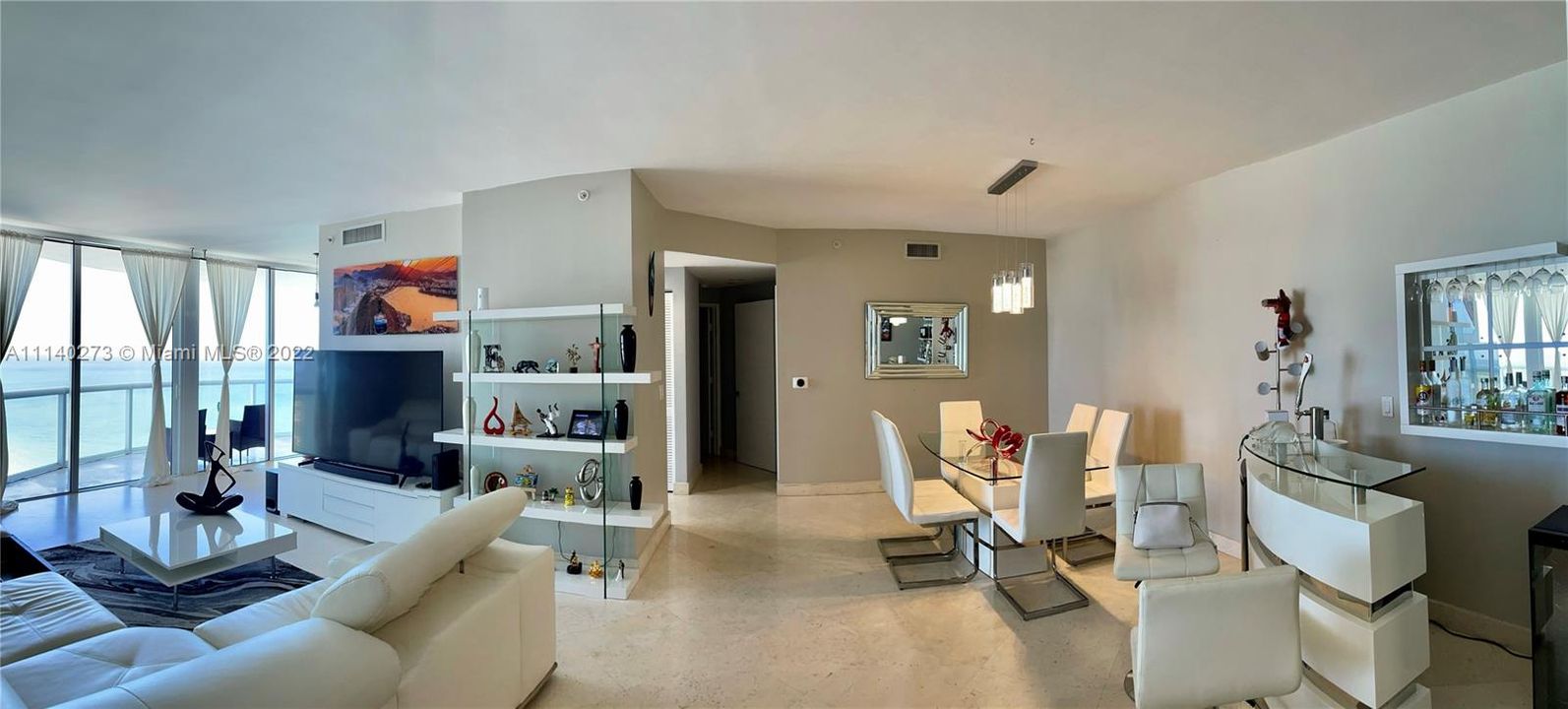 Recently Sold: $1,000,000 (1 beds, 2 baths, 1151 Square Feet)