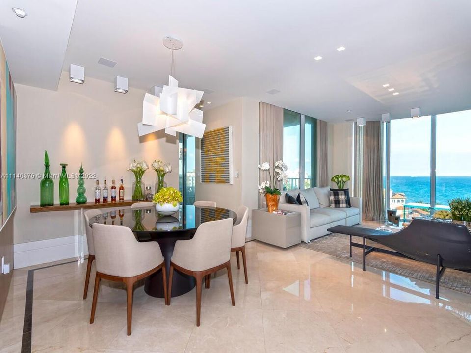 Recently Sold: $3,000,000 (3 beds, 3 baths, 2661 Square Feet)