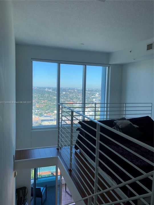 Recently Rented: $2,700 (1 beds, 1 baths, 665 Square Feet)